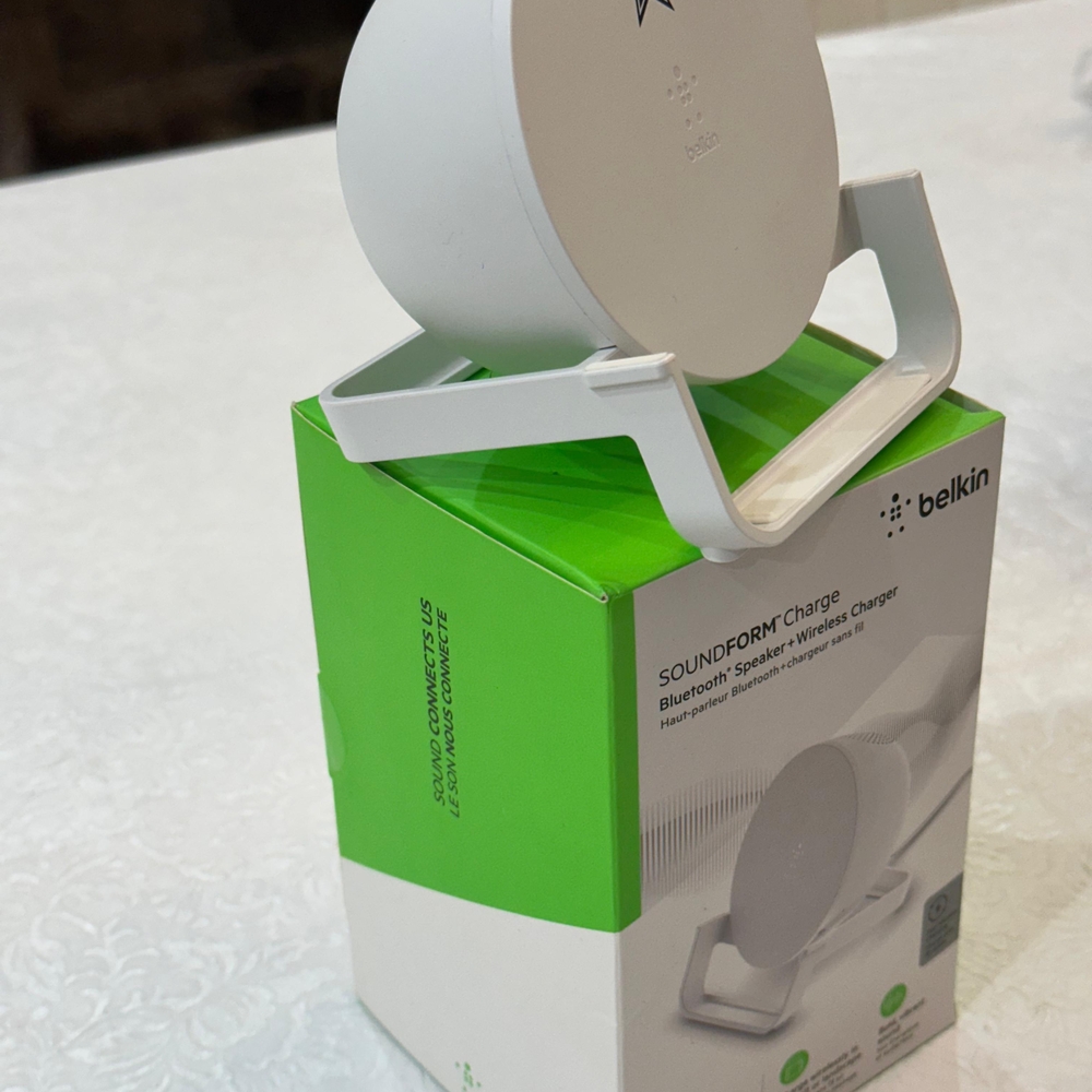 Belkin White SoundForm Wireless Charger